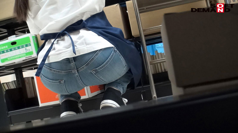 「【素人女子大生】倉庫バイト娘の濃厚ご奉仕ハメ撮り|中出し&ごっくんで魅せる地味カワ美女の本性」のサンプル画像4枚目