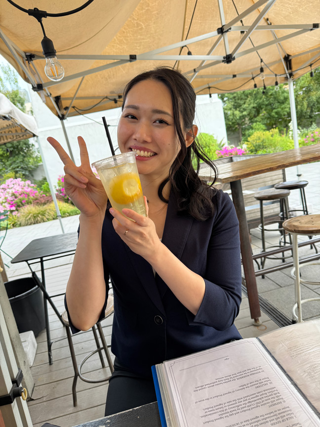 「【熟女】同僚を口説いて関係を持つ素人OLの職場不倫ドキュメント【オフィスラブ】」のサンプル画像4枚目