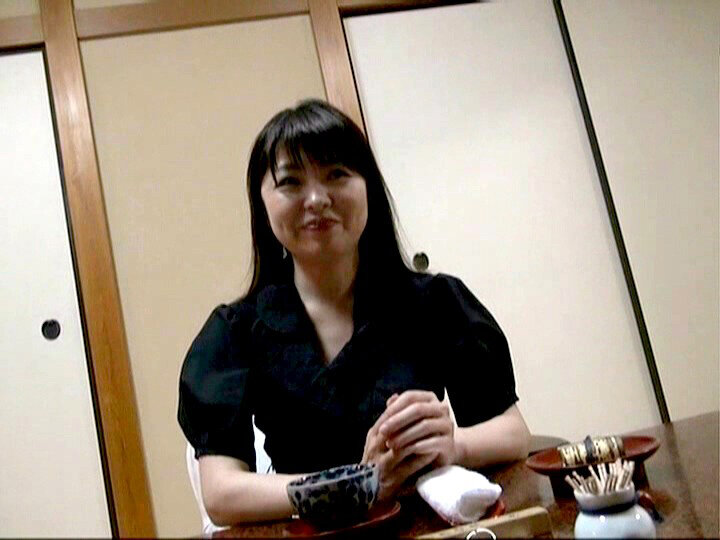 「【熟女】艶やかな和服姿の美熟女が魅せる人生紀行【浴衣・着物プレイ】AIリマスター版」のサンプル画像2枚目