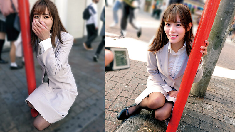 「【羞恥】美乳OLがビジネススーツ姿で野外露出！リモコンバイブお散歩で絶頂する28歳美女」のサムネイル