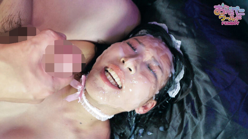 「青山ネル×ニューハーフ乱交カフェでごっくん&ぶっかけ!男の娘と楽しむ大人の社交場」のサンプル画像17枚目