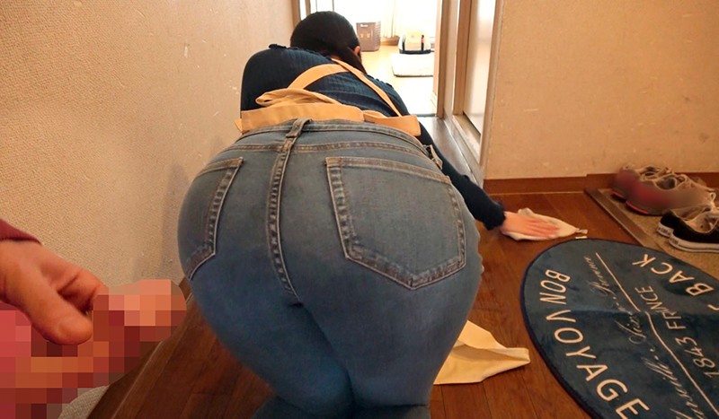 「逢沢まりあ｜色白デカ尻の人妻家事代行に即ハメ中出し｜素人妻が自ら押しかけ何度も求めてきた」のサンプル画像1枚目