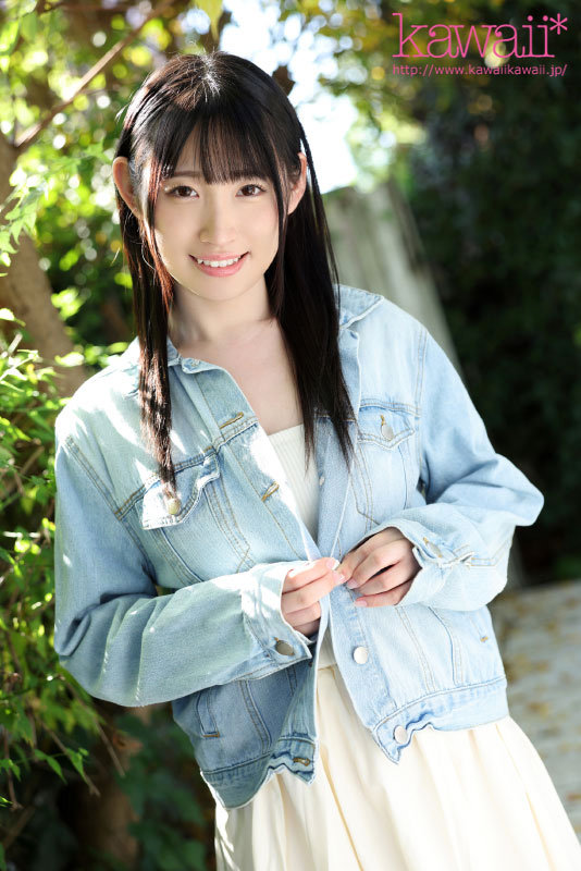 「朝日いつき 清楚系美少女女子大生の衝撃デビュー作！博多出身の透明感あふれる逸材」のサンプル画像10枚目