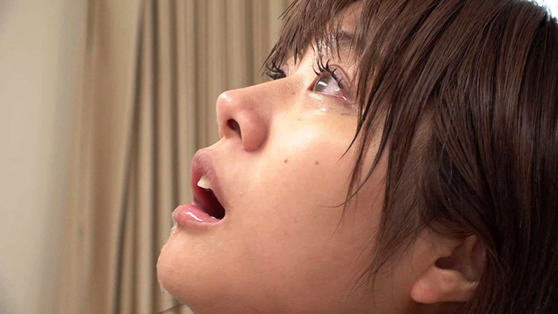 「志木あかね 学生服姿で拘束イラマチオ調教 潮吹き絶頂する美少女の過激プレイ」のサンプル画像5枚目