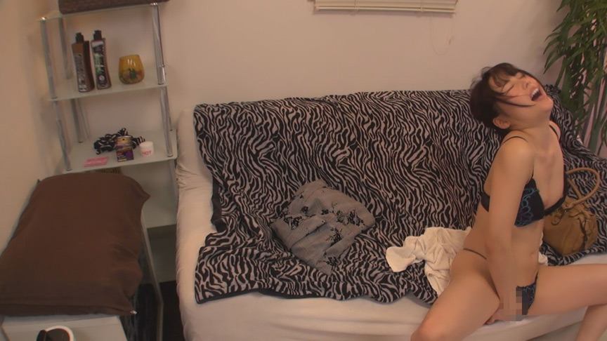 「【熟女】人妻が乱れる激しいオナニー総集編｜潮吹き絶頂40人5時間の興奮映像」のサンプル画像12枚目